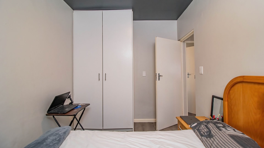 2 Bedroom Property for Sale in Muizenberg Western Cape